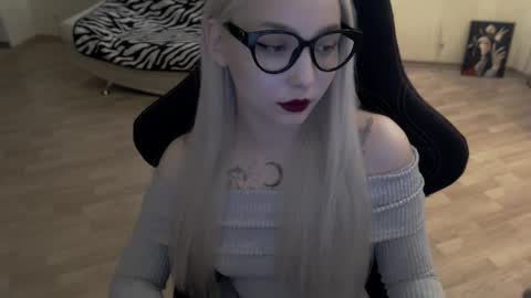 Lilith online show from October 25, 5:53 pm