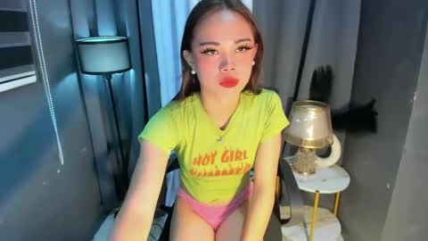 HI IM RONA DONT FORGET GIVE ME THUMBS UP AND JOIN TO MY FANCLUB online show from January 30, 1:09 pm