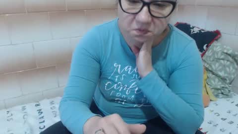 Snapshot of fuck_my_face chatting on January 15, 6:22 am Ella online show from January 15, 6:22 am