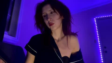 Goddess Luna online show from January 31, 6:46 am