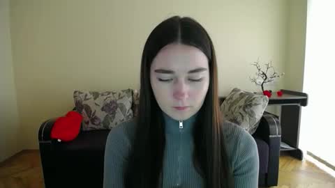 Jaklin online show from October 28, 9:59 am