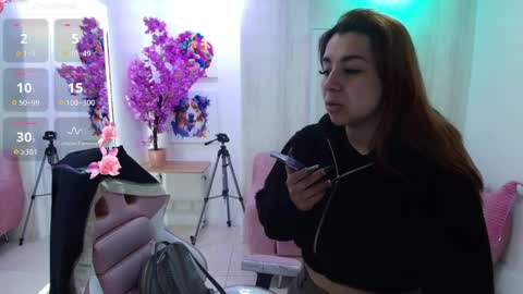 gabby_evanns online show from April 6, 11:55 am