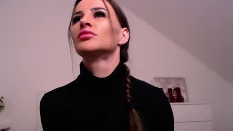 Snapshot of gabi_carter chatting on March 4, 7:41 am GabiCarter online show from March 4, 7:41 am