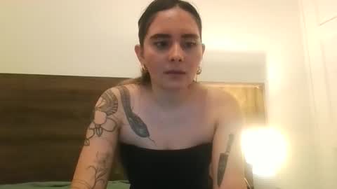 Gabriela Miller online show from April 4, 2:10 am