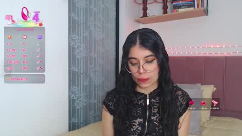 Snapshot of gabrielarossa chatting on September 10, 2:17 pm GabrielaRossa online show from September 10, 2:17 pm