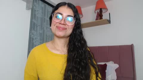Snapshot of gabrielarossa chatting on December 28, 1:59 pm GabrielaRossa online show from December 28, 1:59 pm