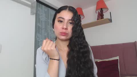 Snapshot of gabrielarossa chatting on December 12, 12:44 pm GabrielaRossa online show from December 12, 12:44 pm