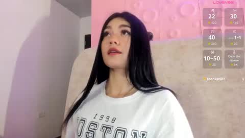 gabriella online show from July 8, 1:35 pm