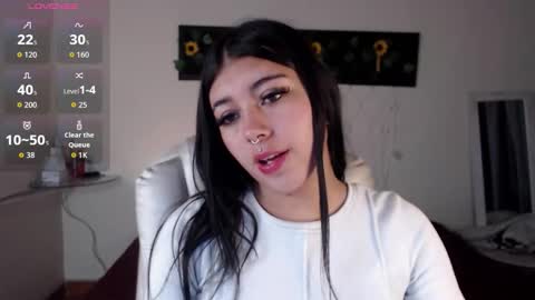 Snapshot of gabriella_live_ chatting on October 6, 8:13 pm gabriella_live_ online show from October 6, 8:13 pm