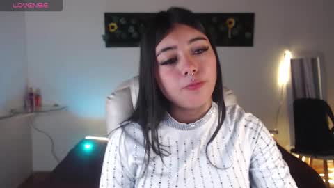 Snapshot of gabriella_live_ chatting on October 16, 8:11 pm gabriella_live_ online show from October 16, 8:11 pm