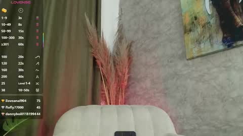          online show from December 5, 6:02 am