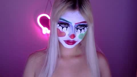 gabygumms online show from April 12, 12:52 pm