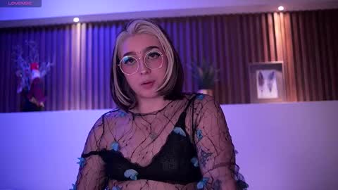 gabyrose9 online show from January 16, 9:00 pm