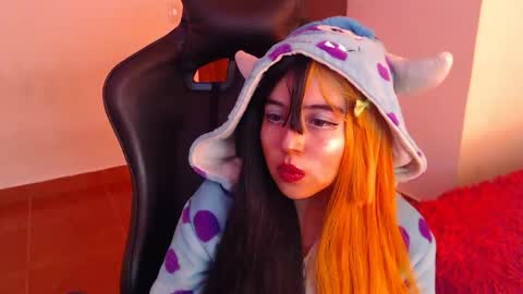 Kate 3 online show from February 10, 8:34 pm