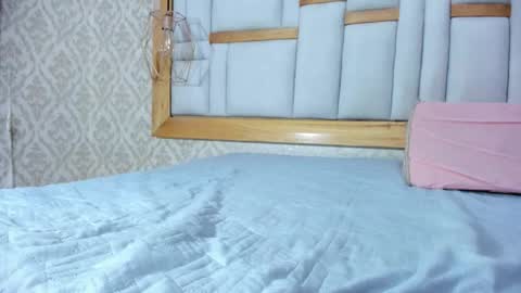 galaanderson online show from November 5, 12:10 pm