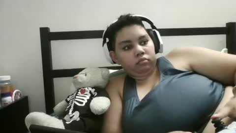 GamerGurl online show from October 28, 4:18 am