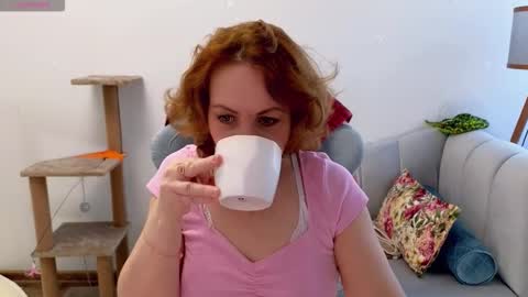 Ava online show from March 17, 6:50 am