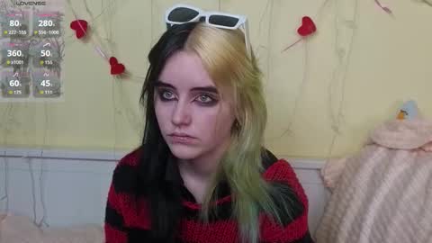 Ilona online show from October 24, 6:15 pm