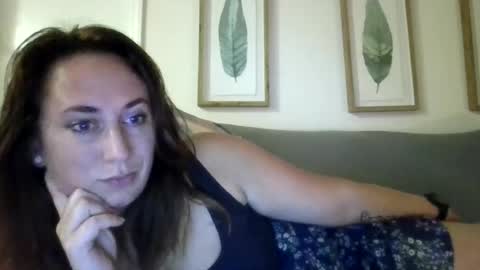 gemmassnchez92luv online show from August 1, 5:09 am