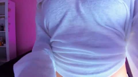 GEORGINA FERRI online show from November 8, 6:46 pm