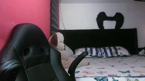 Georgina  online show from March 19, 1:32 am