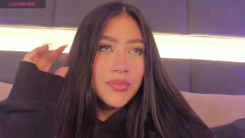 Kendal  online show from March 10, 12:17 pm