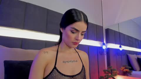 Kendal  online show from January 30, 11:34 pm