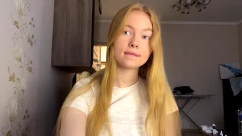 Amelia online show from October 22, 9:14 am