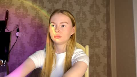 Amelia online show from October 5, 8:14 pm