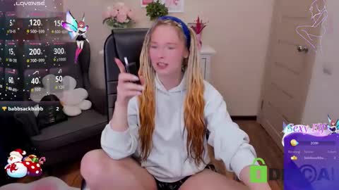 Sweety online show from February 4, 8:45 pm