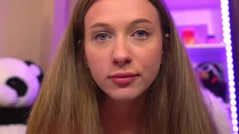 Snapshot of gia_blu chatting on October 20, 8:56 pm Bianca online show from October 20, 8:56 pm