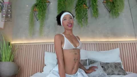 GIA online show from February 22, 12:39 pm