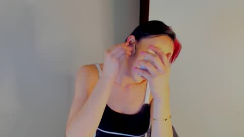 GIA WHITE Independet  online show from November 15, 6:47 am