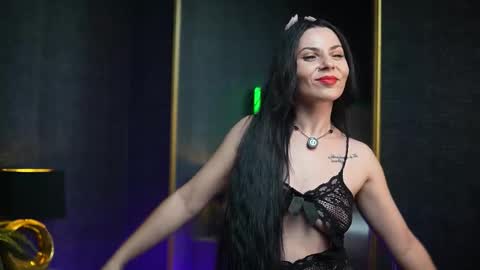  Gia  online show from December 15, 8:58 pm