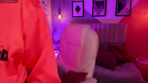 GIGI online show from February 28, 5:51 am