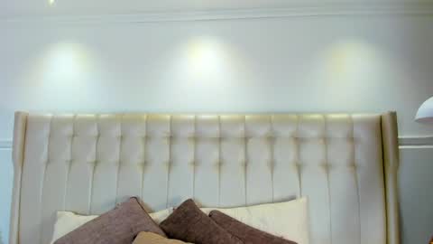 gigi wilden online show from March 30, 11:10 am