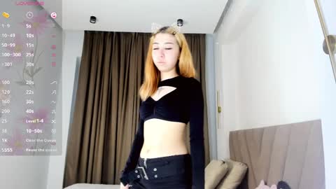 Jany online show from March 28, 2:27 pm