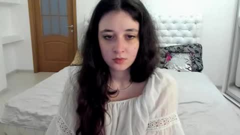 Kate online show from October 29, 11:58 am