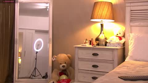 Snapshot of ginamence chatting on October 22, 5:18 pm GinaMence online show from October 22, 5:18 pm