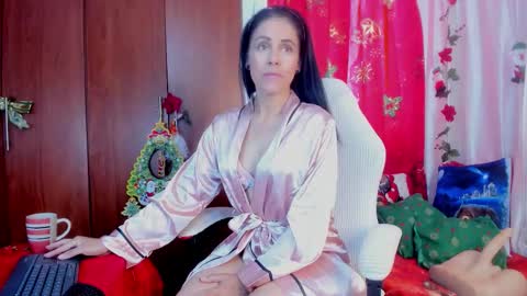 Girasol Walton online show from December 16, 12:55 pm