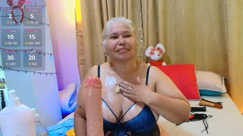 Girl Amada online show from December 15, 2:55 pm