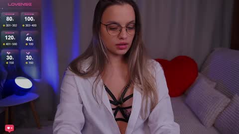 Kate online show from February 1, 6:08 pm