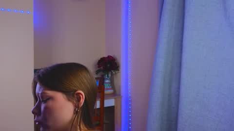 Call me Daisy online show from November 7, 4:07 am