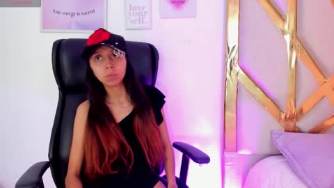 Lilith online show from November 30, 4:11 pm