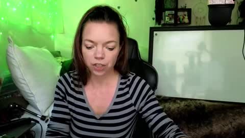 Patricia Mars           Goddess of Mars twitter thegoddessmindy online show from March 18, 2:44 pm