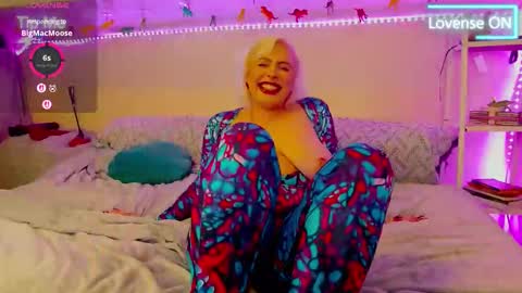 Goddess Alimony online show from April 16, 12:44 am