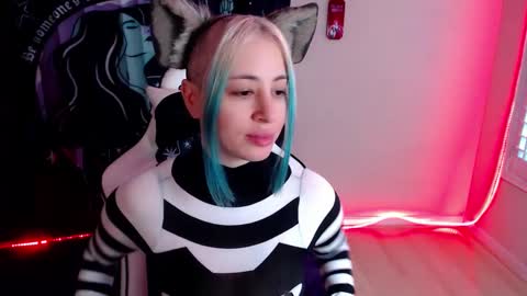 Snapshot of goddesslilith chatting on January 3, 12:33 am Goddess Lilith  - 111 tks to PM online show from January 3, 12:33 am