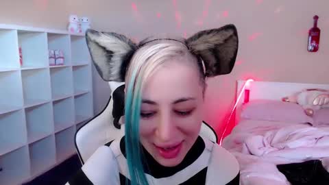 Snapshot of goddesslilith chatting on January 5, 10:40 pm Goddess Lilith  - 111 tks to PM online show from January 5, 10:40 pm