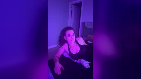 goddessrae19 online show from April 26, 10:29 pm