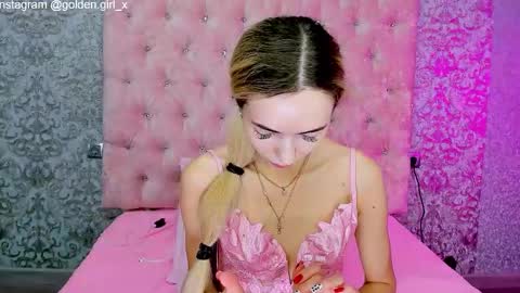 golden girl   online show from October 25, 1:57 am